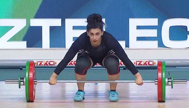 Milena Khachatryan est devenue championne d&rsquo;Europe d’haltérophilie des -20 ans