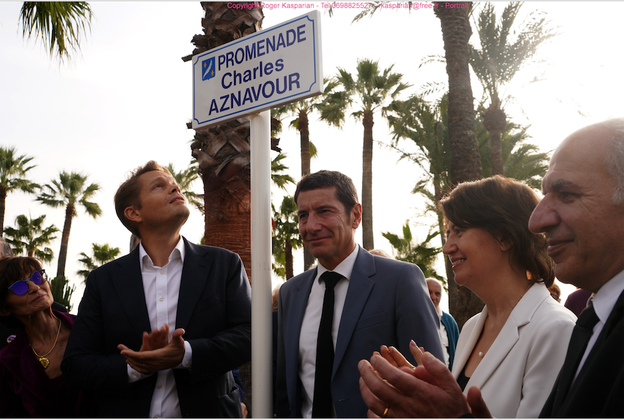 La promenade Aznavour à Cannes vue par Roger Kasparian