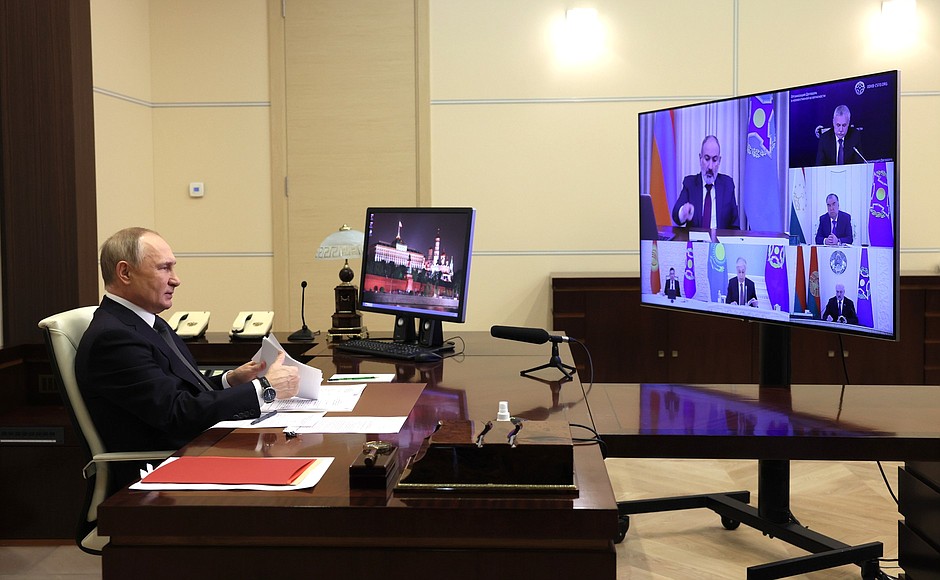 Le Kremlin confirme le sommet Poutine-Aliev-Pachinian lundi à  Sotchi