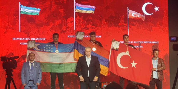 Les athlètes Arméniens ont remporté 11 médailles au bras-de-fer au Championnat du monde à Antalya (Turquie)