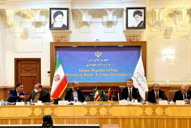 L&rsquo;Iran prêt à créer un corridor de transit entre l&rsquo;Arménie et le golfe Persique