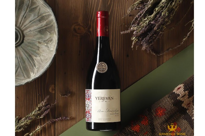 Le vin rouge « Erevan » d&rsquo;Armenia Wine dans les pages de The Guardian