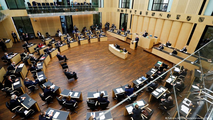 La peine pour négationnisme a suscité la polémique