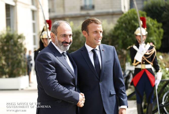 Emmanuel Macron rencontrera Nikol Pachinian dans le cadre du sommet de la Francophonie le 19 novembre à Djerba