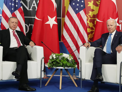 La Turquie « rejette » les condoléances de Washington « qui soutient  les terroristes »