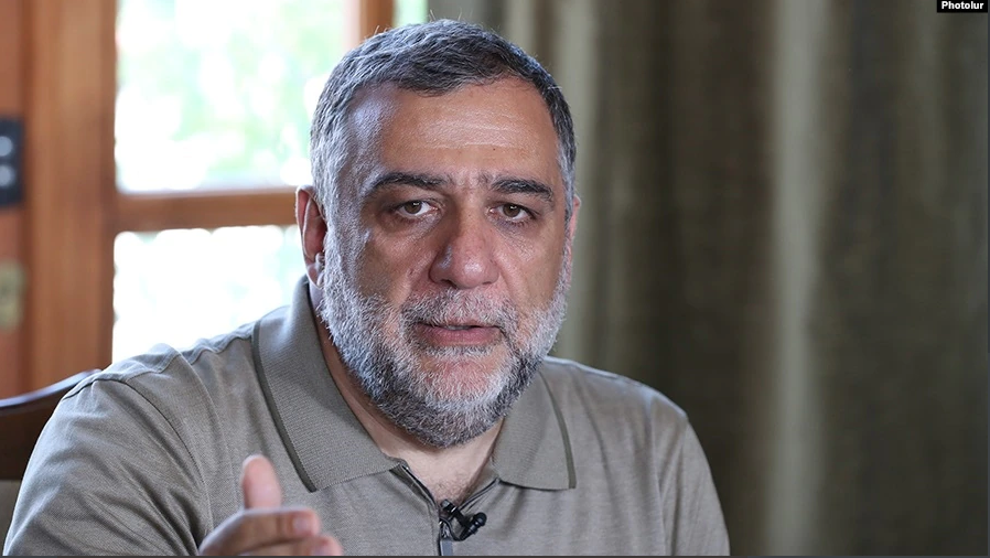 Vardanyan insiste pour représenter le Karabakh lors des pourparlers avec Bakou