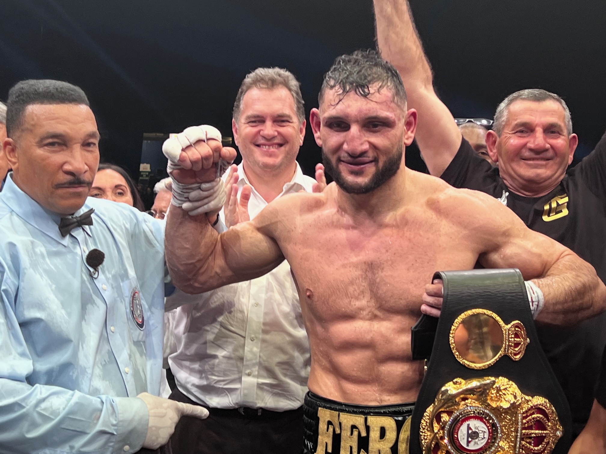 Goulamirian toujours Champion du Monde !
