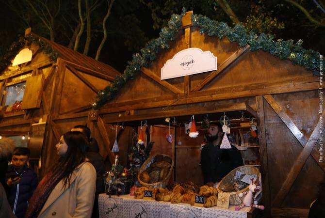 La municipalité d&rsquo;Erevan annonce la vente aux enchères pour la location de 42 stands de la foire de Noël et du Nouvel An