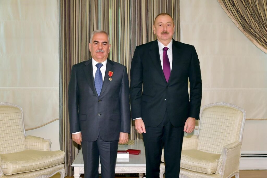 Aliev place ce territoire directement sous ses ordres