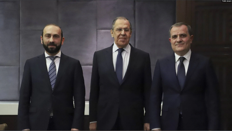 Les entretiens entre l&rsquo;Arménie et l&rsquo;Azerbaïdjan sont annulés en raison du blocage de la route du Karabakh