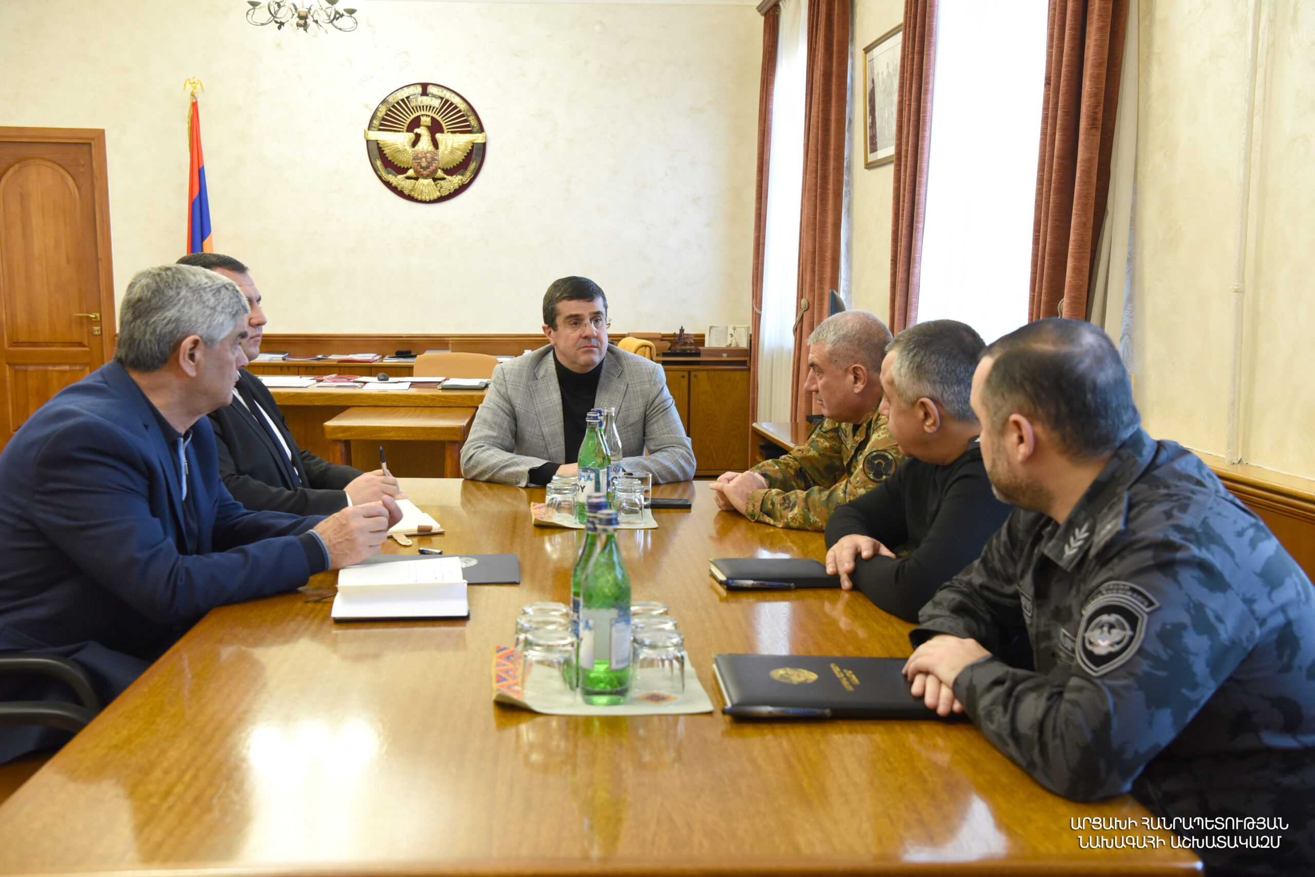Le Président Harutyunyan a organisé une consultation avec la participation des chefs des forces de l&rsquo;ordre.
