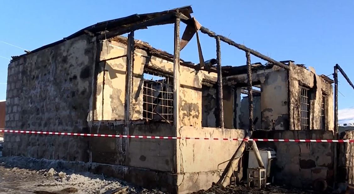 Le non-respect des règles de sécurité serait à l’origine de l’incendie dans l&rsquo;unité militaire qui a provoqué la mort de 15 soldats Arméniens