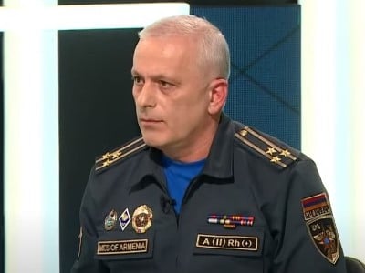 Les corps carbonisés de 14 militaires ont été retrouvés immobilisés sur les lits et un près de l&rsquo;entrée de la porte selon le colonel Arsen Saroyan