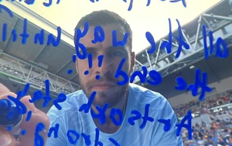 Karen Khachanov aux Arméniens de l’Artsakh : continuez à croire jusqu&rsquo;au bout