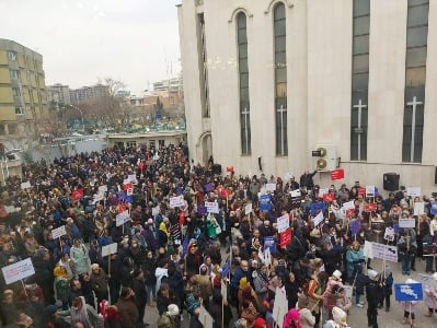 Un grand rassemblement de soutien à l&rsquo;Artsakh s&rsquo;est tenu à Téhéran aujourd&rsquo;hui
