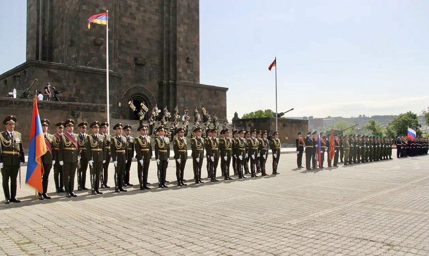 La fraternité militaire est un facteur important pour assurer la sécurité et la souveraineté déclare l’Ambassade de Russie en Arménie