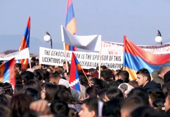 Moscou ne veut pas voir la signature d&rsquo;un traité de paix entre Bakou et Erevan