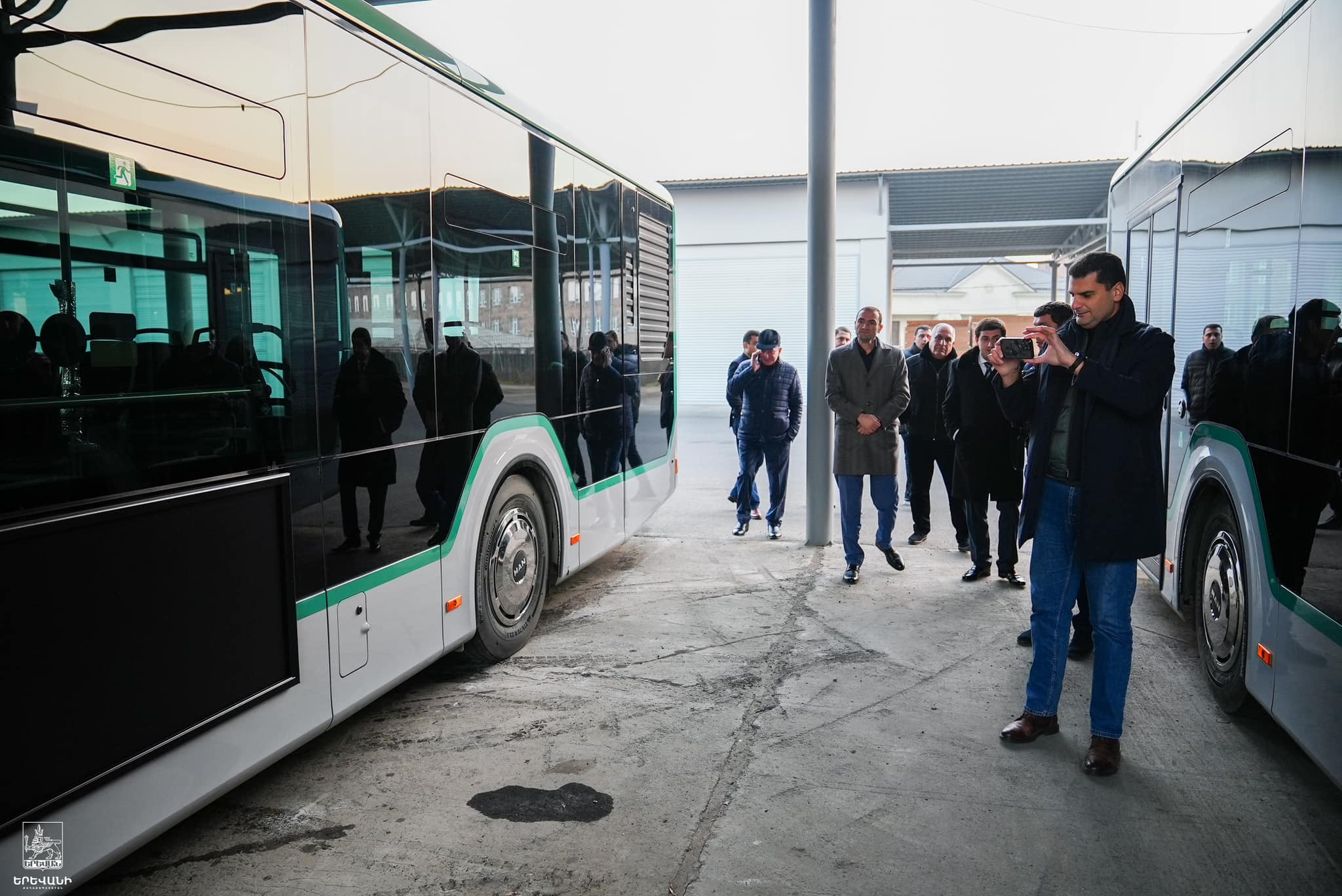 30 bus John Tong sur les 150 bus commandés par la municipalité de la capitale arménienne sont déjà à Erevan