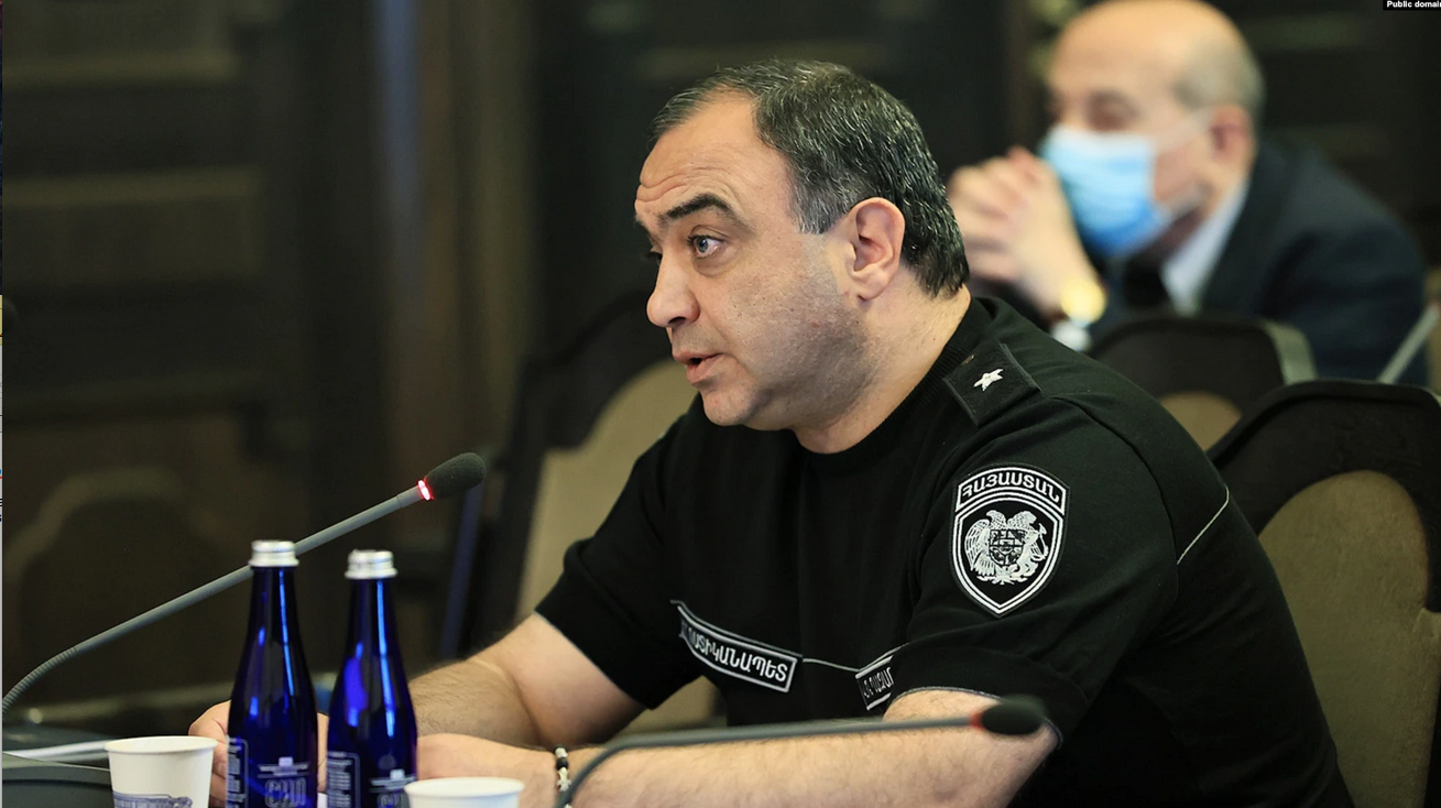 Vahe Ghazarian, chef de la police arménienne et ami d’enfance de Pachinian, est le nouveau ministre de l’intérieur d’Arménie