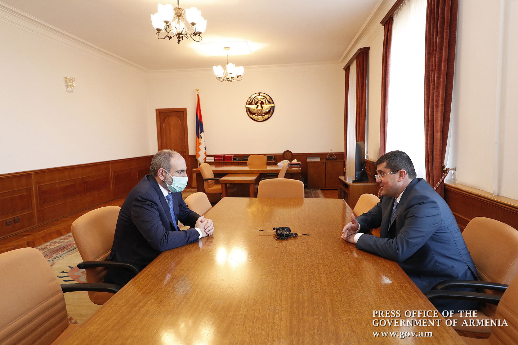 Pachinian appelle les leaders du Karabagh à renoncer à leur rhétorique et à négocier avec Bakou