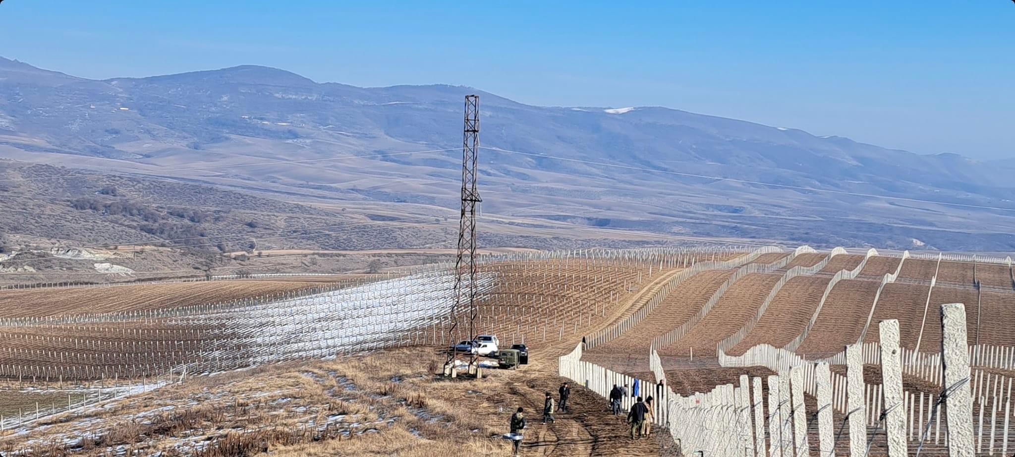 Après avoir perdu un vignoble et une usine de vin dans la région de Hadrout, un homme d&rsquo;affaires d&rsquo;Artsakh a lancé une nouvelle initiative en Artsakh