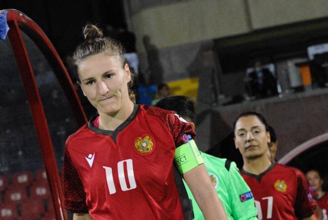 Olya Osipyan, la capitaine de l’équipe nationale féminine d’Arménie de football accuse les sélectionneurs et arrête temporairement sa carrière internationale
