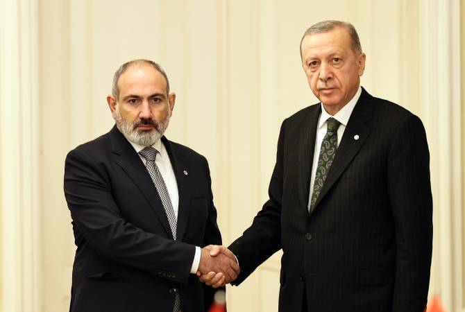 Conversation téléphonique entre le Premier ministre arménien Nikol Pachinian et le président turc Erdogan