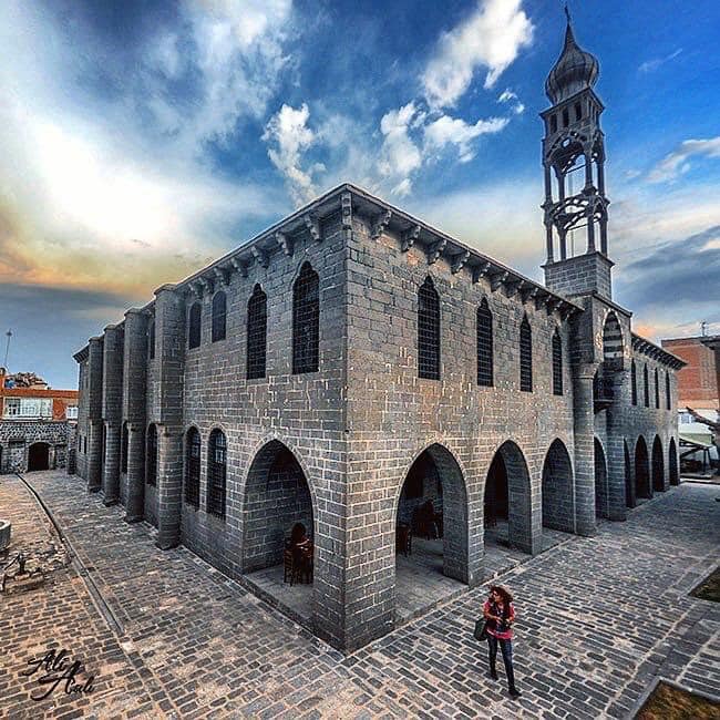L’église arménienne Sourp Giragos de Dyarbakir ouvre ses portes pour accueillir les sinistrés du séisme