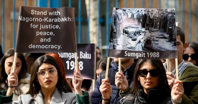 Manifestation à Erevan à l&rsquo;occasion du 35e anniversaire du pogrom de Soumgaït