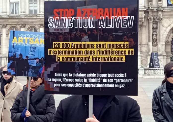 FlashMob pour l&rsquo;Artsakh à l&rsquo;Hôtel de ville