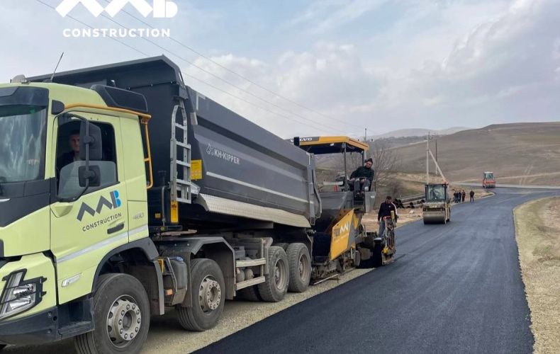 La route entre Kornidzor et l’Artsakh est en cours d&rsquo;asphaltage