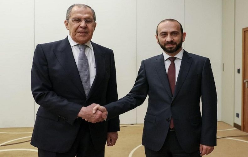 L&rsquo;Arménie compte sur le soutien de la Russie pour l&rsquo;envoi d&rsquo;une mission internationale d&rsquo;enquête au Haut-Karabakh affirme Ararat Mirzoyan à Sergueï Lavrov