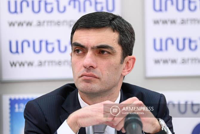 Pour un déploiement de casques bleus internationaux au Haut-Karabakh