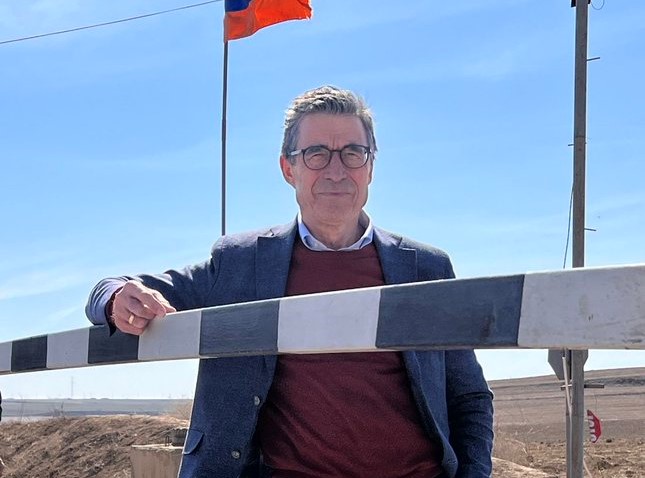 L&rsquo;ancien chef de l&rsquo;OTAN met en garde contre la menace imminente de nettoyage ethnique dans le Haut-Karabakh