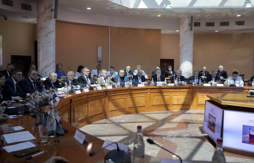 La session de la commission intergouvernementale sur la coopération militaro-technique arméno-russe a débuté
