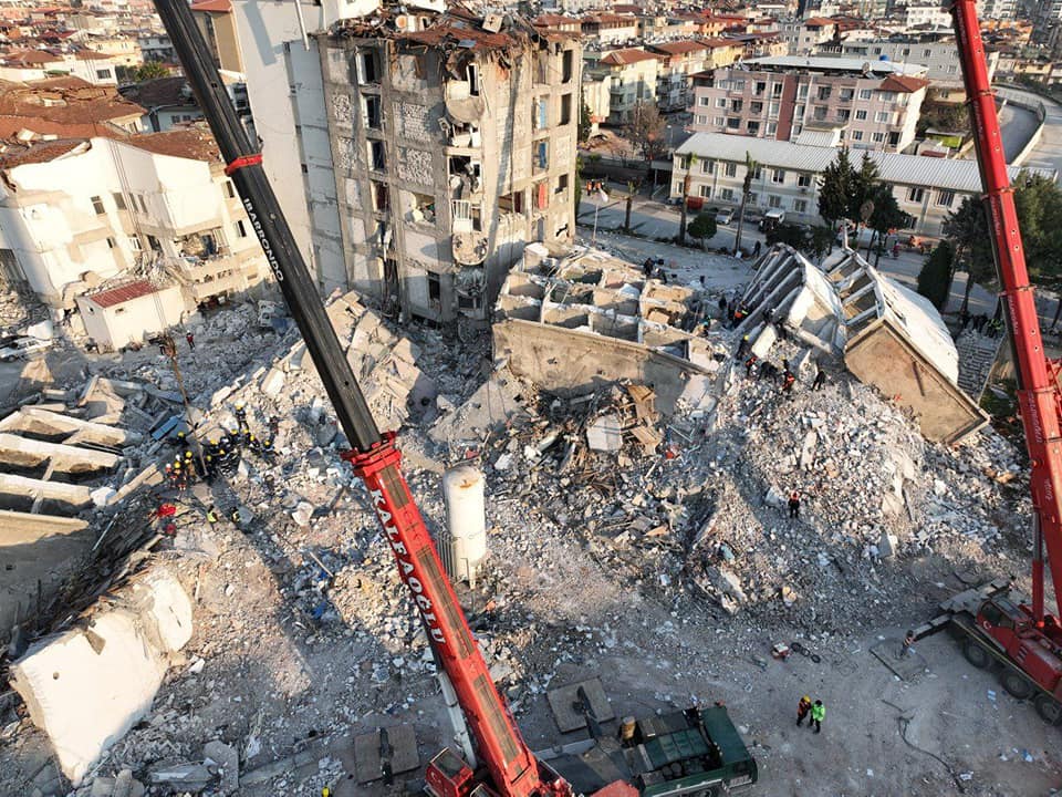 Séisme en Turquie et Syrie: 828.000 travailleurs ont perdu leurs moyens de subsistance (OIT)