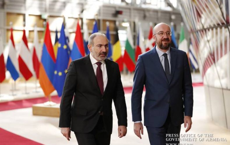 Le Premier ministre arménien Nikol Pachinian a eu une conversation téléphonique avec Charles Michel