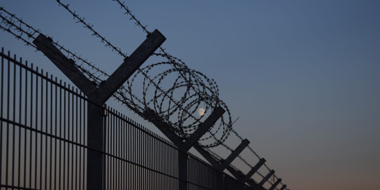 La Grèce réclame un soutien financier de l&rsquo;UE pour sa clôture anti-migrants