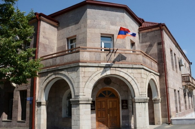 Stepanakert accuse la communauté internationale de complicité dans les actions inhumaines de Bakou