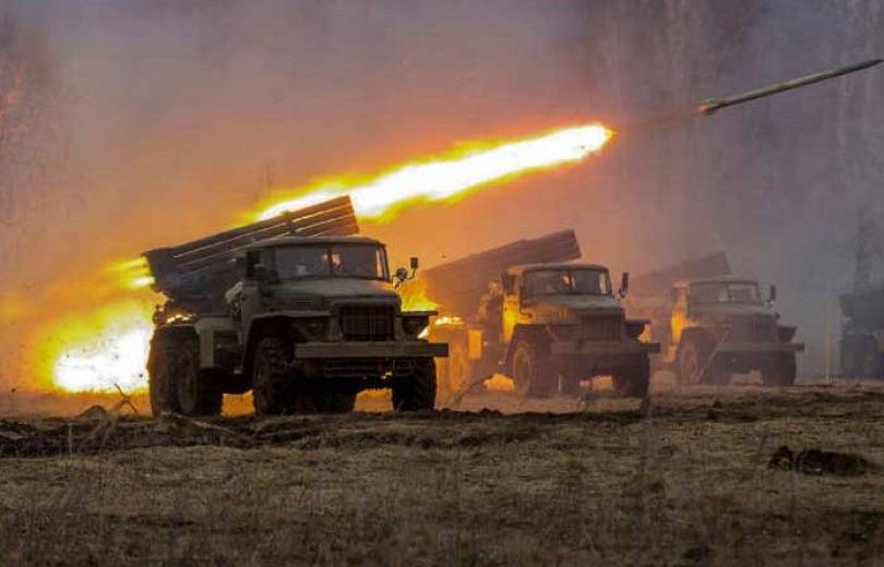 La partie azérie frappe les positions arméniennes avec de l&rsquo;artillerie près du village de Tegh en Arménie