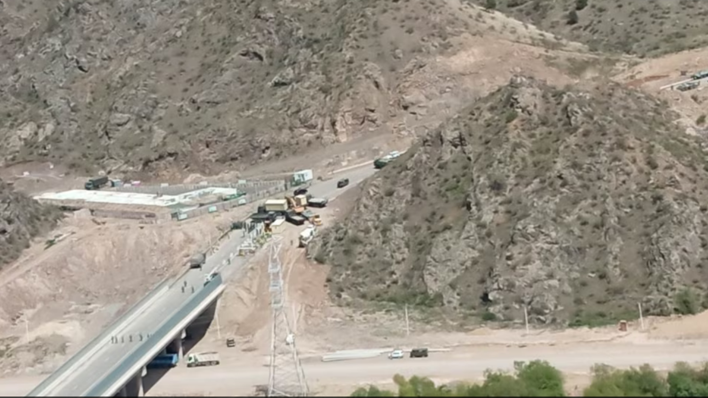 Le point sur le poste de contrôle installé par l’Azerbaïdjan