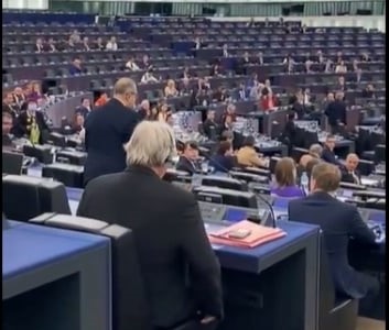 Le Conseil de l’Europe a rendu hommage à la mémoire des victimes du génocide des Arméniens avec une minute de silence