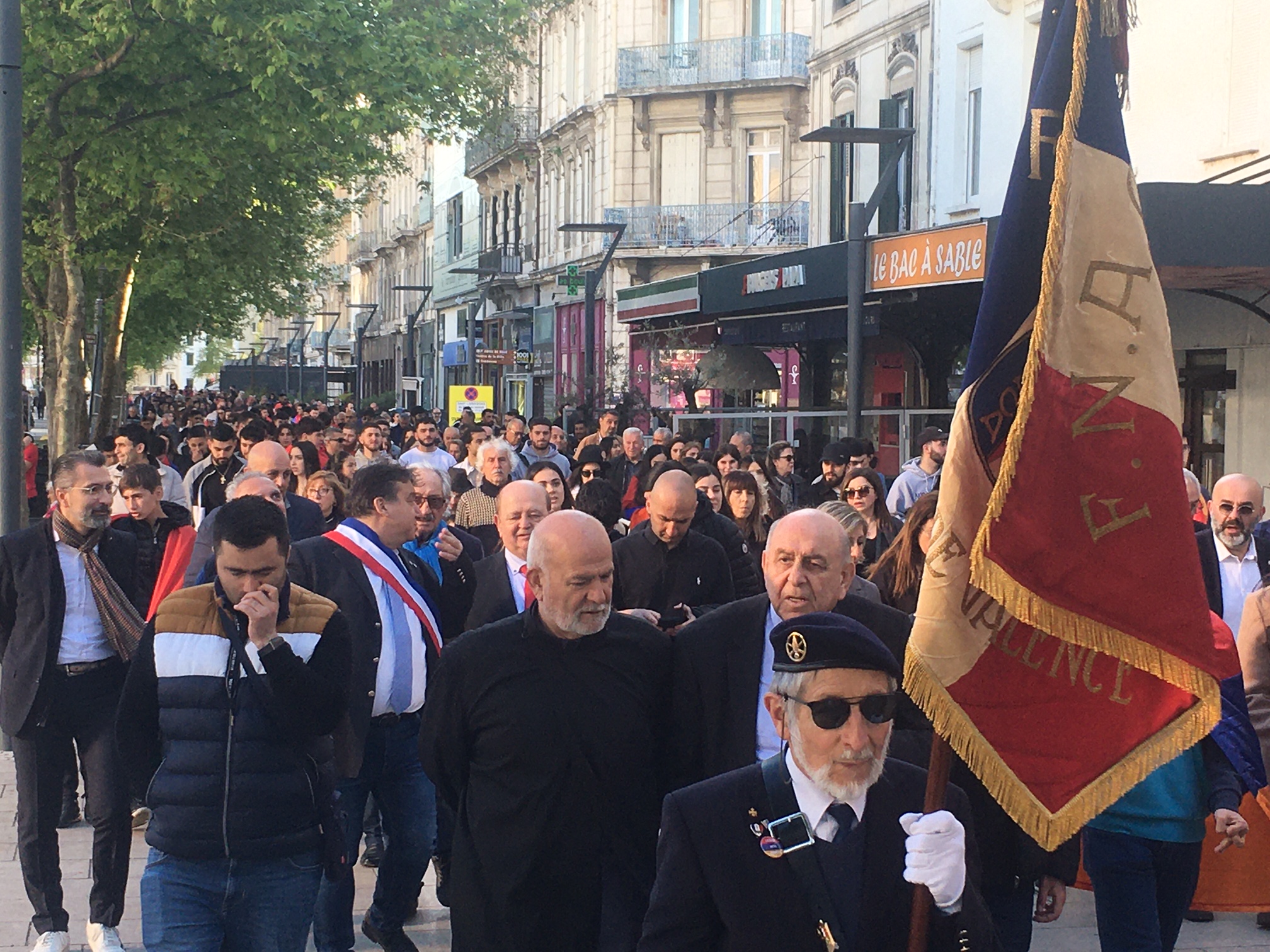 1 500 personnes à Valence pour le 108e anniversaire du Génocide des Arméniens