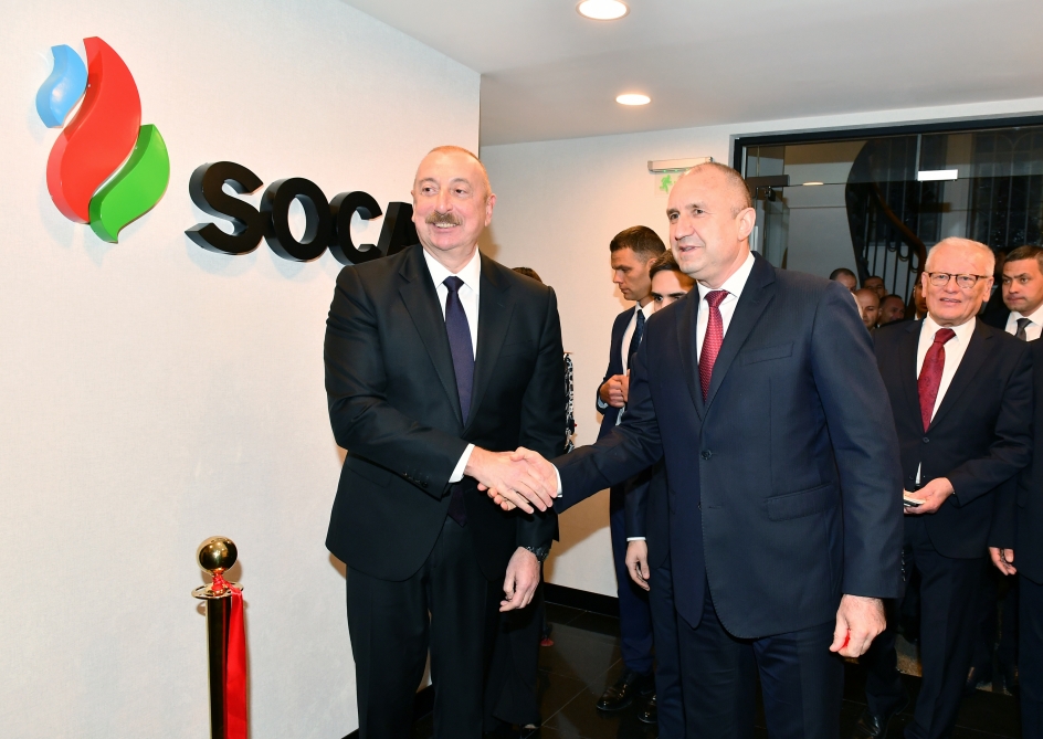 L&rsquo;Azerbaïdjan signe un accord pour une nouvelle voie d&rsquo;approvisionnement en gaz vers l&rsquo;Europe