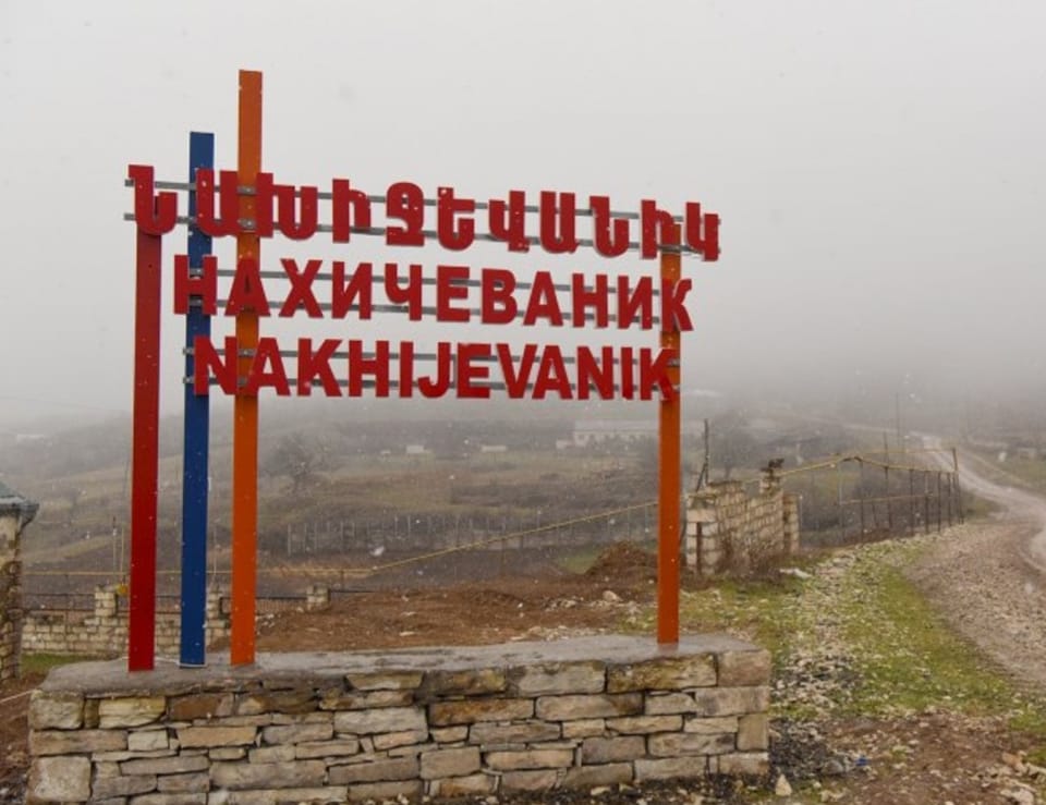 L&rsquo;armée azérie vise à nouveau les civils d&rsquo;Artsakh en ciblant un agriculteur Arménien près du village de Nakhitchevanik