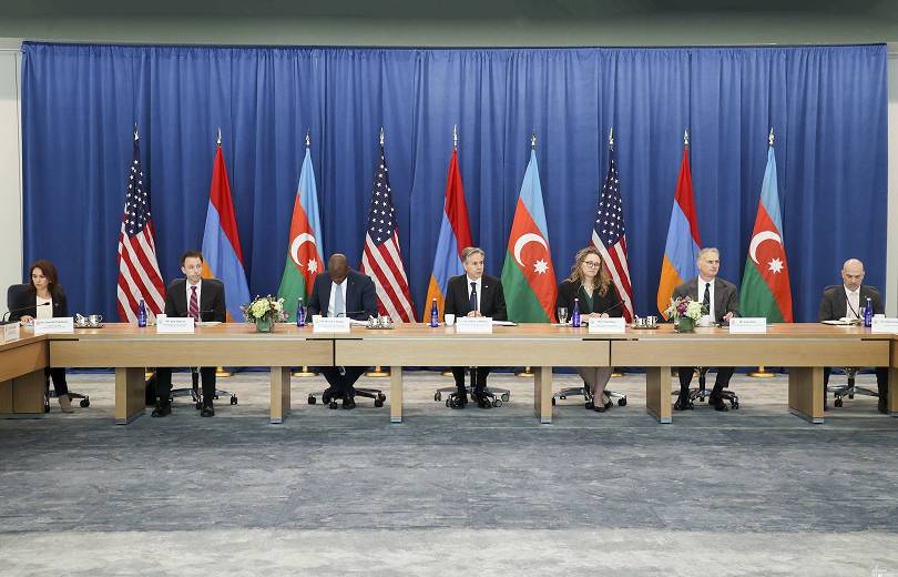 A Washington Ararat Mirzoyan, Antony Blinken et Jeyhun Bayramov ont discuté de la situation sécuritaire dans la région du Sud-Caucase