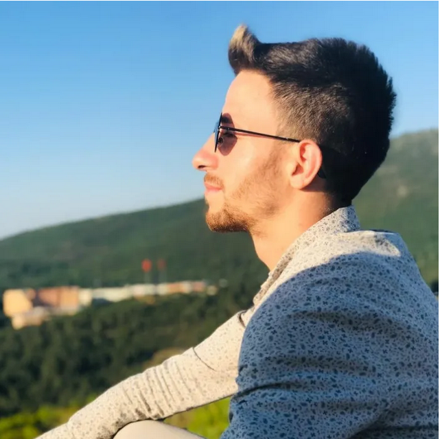 Un musicien kurde assassiné à Istanbul