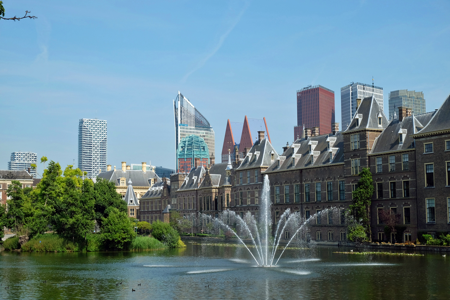 « Importante bagarre » dans un bureau de vote à  Amsterdam
