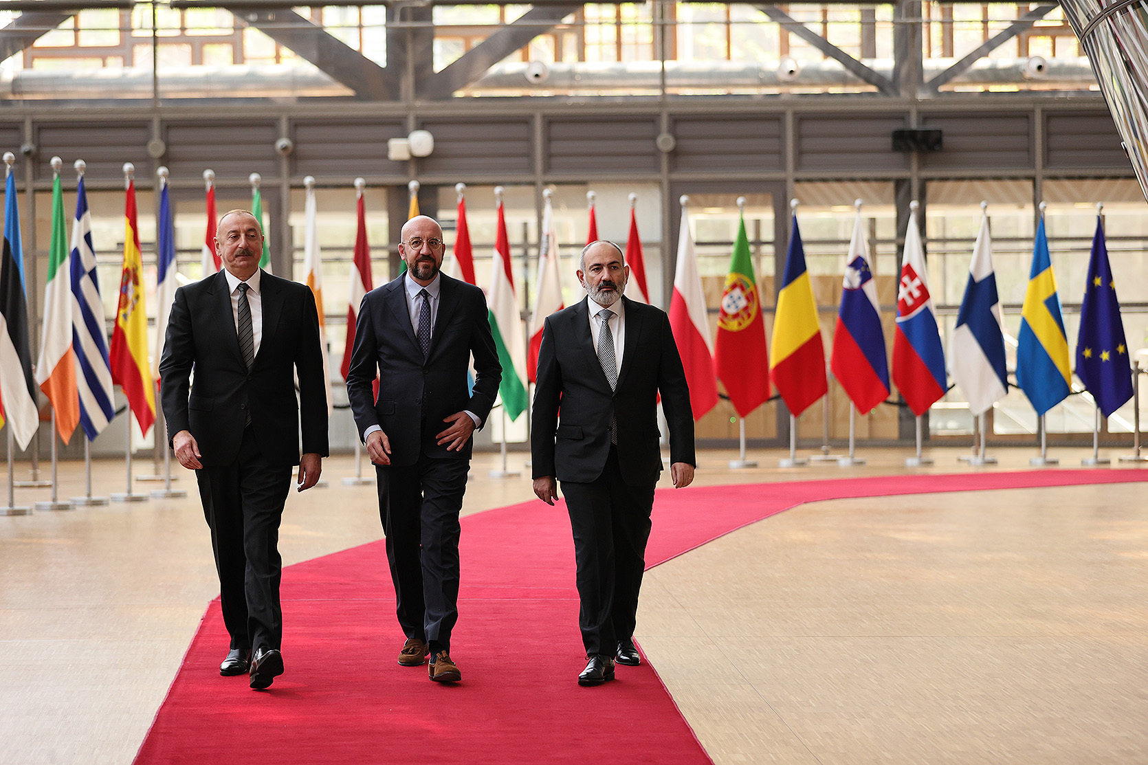 Alors que la diplomatie entre l&rsquo;Arménie et l&rsquo;Azerbaïdjan progresse, la solution au problème du Karabakh reste difficile à trouver