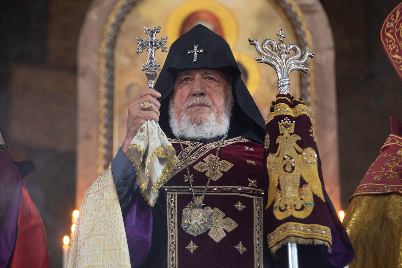 La réponse cinglante d&rsquo;Etchmiadzine à Pachinian